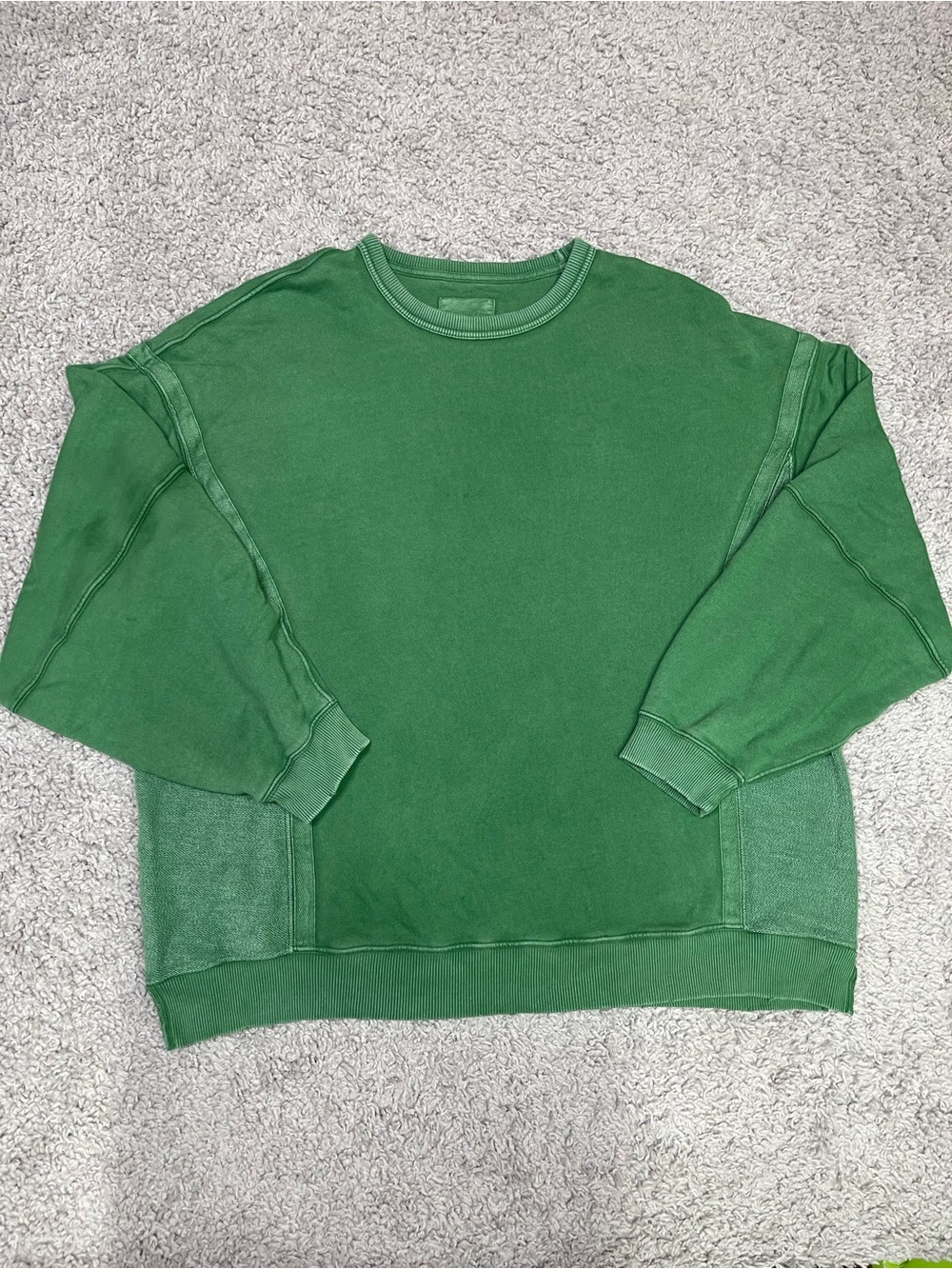 Aerie Oversized Green crewneck sweater